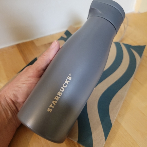 Starbucks x MiiR 2025 Holiday Dark Grey Puppy Stainless Steel Bottle Tumbler.  - Picture 4 of 6